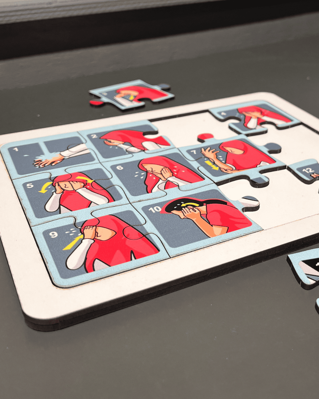 Kızlar İçin Abdest Öğreten Ahşap Puzzle Moon Beavers™