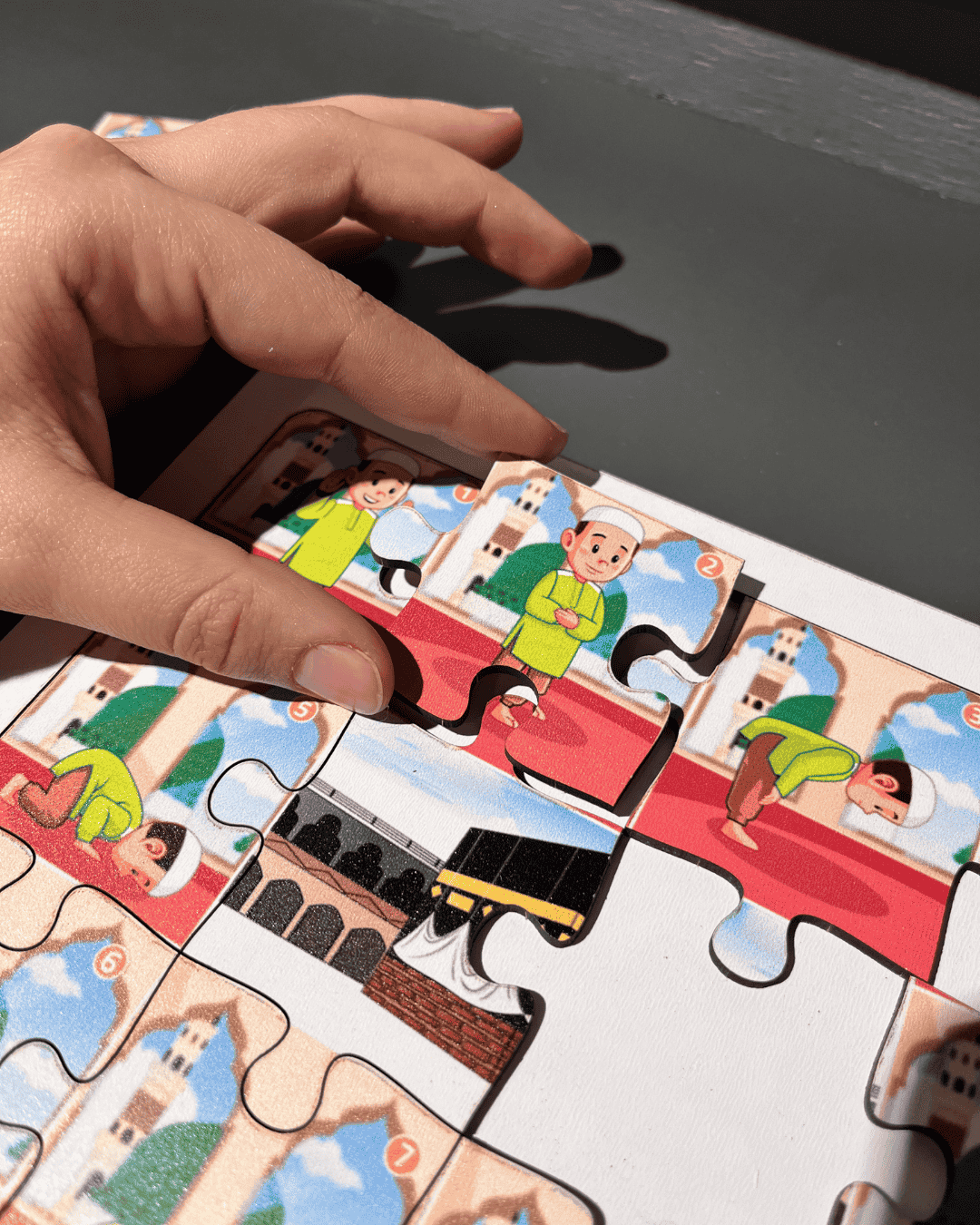 Erkekler İçin Namaz Öğreten Ahşap Puzzle Moon Beavers™